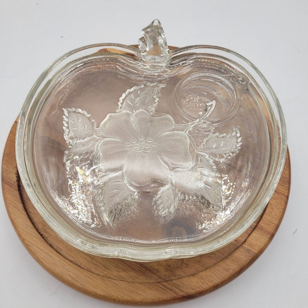 4 Vintage Hazel Atlas Clear Glass Snack‎ Plate Apple Shape Floral 8"